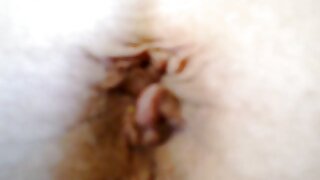 ಇಬ್ಬರು ಏಷ್ಯನ್ ಸ್ಲಟ್‌ ...